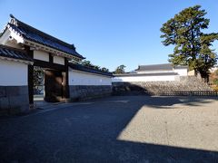 ０１．２０１８年旅はじめ ベラヴィスタを楽しむエクシブ箱根離宮１泊　三島～小田原鉄道の旅　小田原城址その１ 三の丸土塁 馬出門桝形（うまだしもんますがた） 馬屋曲輪 鋼門（はがねもん） 