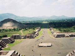 アステカとマヤの遺跡を巡るメキシコの旅１＝1998年8月（ティオティワカン）