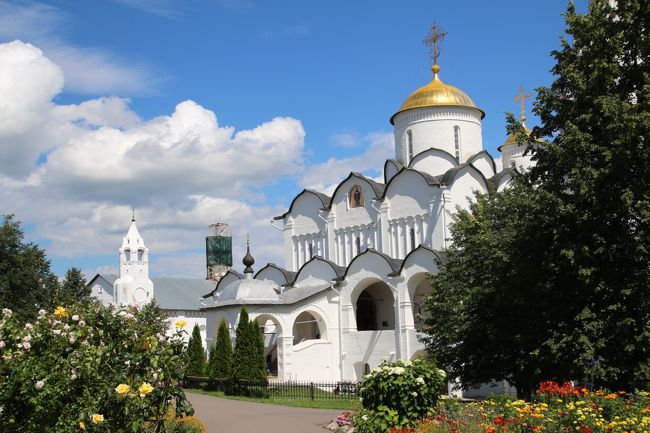 2016年ロシア黄金の環めぐりの旅【第10日目：スズダリ１日目】（１）麗しのカーメンカ河畔の眺めは記憶よりも美しく＆３年前に訪れたかったポクロフスキー修道院