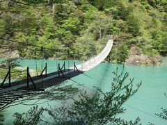 2018年4月：エメラルド・グリーンの湖面に架かる「夢の吊り橋」を歩く！［静岡県：大井川鐵道沿線2～千頭，寸又峡温泉］
