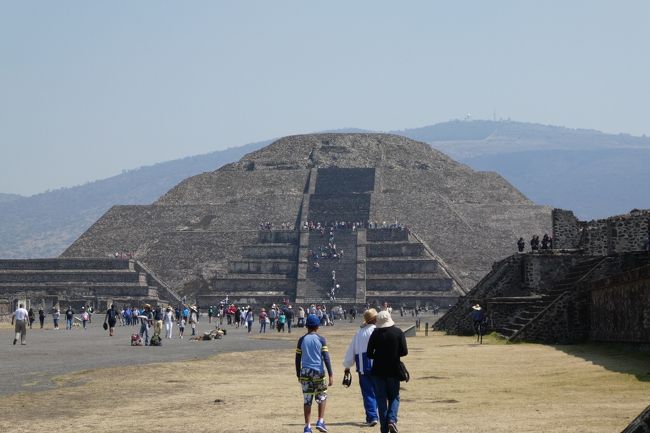 ANAの特典航空券を発券し、初めてのメキシコ旅行に行きました。<br />小さなトラブルは色々ありましたが、治安も思ったほど悪くなく、想像以上に楽しめました。