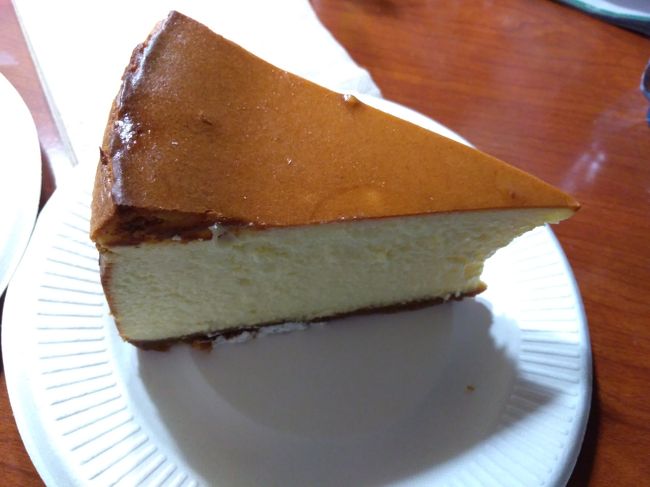 ニューヨーク行ったら、やっぱりチーズケーキとベーグルを食べなきゃ。