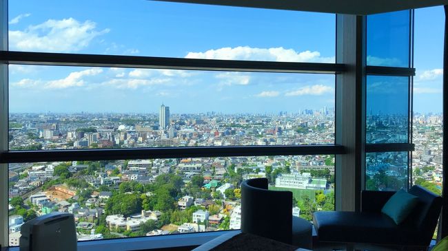 開業からもう3年近く経つんですね。<br /><br />この料金(4~5万)を出すなら、もうちょっと出せば他の所に行けちゃうもんなー<br />という感じでなかなか行く機会がなく、今回漸く泊まって来ました。<br /><br />2015年7月17日開業<br />106室