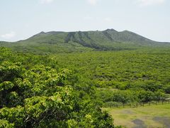 1泊2日　三原山火口一周ハイキングとあじさいロード