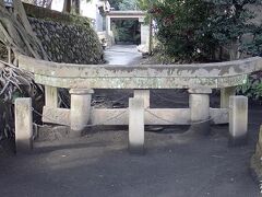 九州縦断旅（５）観光バスごとフェリーに乗って桜島へ・黒神埋没鳥居～自然の驚異