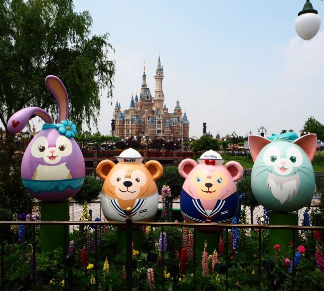 初めて上海ディズニーランドへ行きました<br /><br />詳しい旅行記はアメブロに記載しております。<br />よろしければ下記ブログ内の「SHDL2018-旅行記」をご覧ください。<br />https://ameblo.jp/pingubox203/