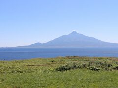 利尻島、礼文島への旅、すばらしい利尻山の眺めと礼文島トレッキングでした。