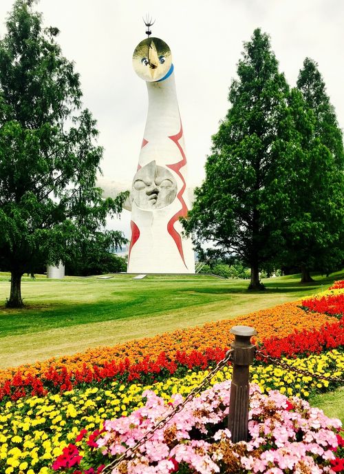 48年ぶり「太陽の塔」へ・内部公開も見られて感激』吹田・万博公園