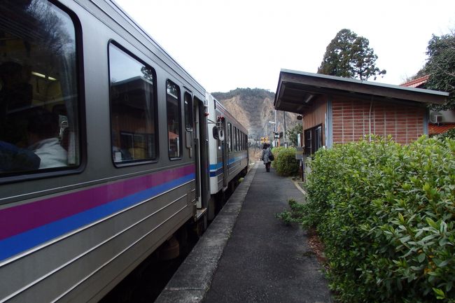 2018.01 廃線前に行く三江線駅巡り（８）緑に囲まれた心安らぐ駅・千金駅