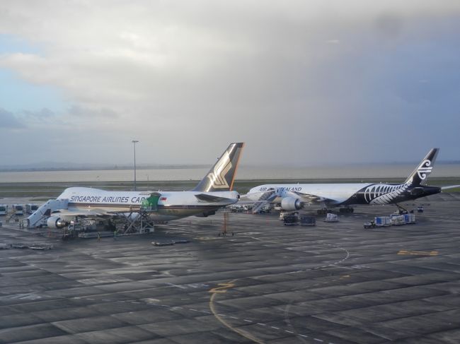 再び！UA特典航空券でクック諸島ラロトンガへ③NZニュージーランド航空B787エコノミークラスでオークランド⇒ラロトンガ･新しくなったAKLのNZラウンジを体験