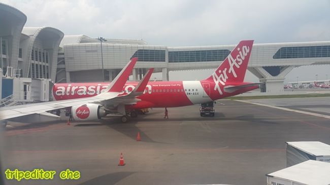 クアラルンプール空港利用情報(荷物預かり所、禁煙ルーム、SIM CARD販売所、REFUNDするところ)<br /><br />https://www.youtube.com/watch?v=I3RxNLHQDds&t=19s