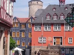 [魔女の塔]という名に魅せられて行った町・・・イトシュタイン Idstein・・ドイツ木組みの家街道を歩く