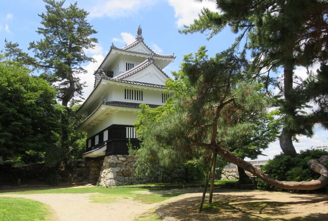 2018梅雨、三河の名城(3/8)：吉田城(3)：北御多門、本丸、閉館日だった鉄櫓、南御多門