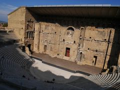 2017南仏ドライブ旅行(13)：4日目オランジュ　～世界遺産のローマ劇場と凱旋門のある町～