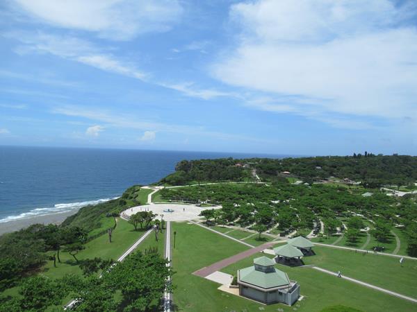 梅雨明け？の沖縄へ（４）平和祈念公園～青い海と青い空の平和をかみしめながら