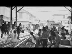約10年ぶりの...微笑みさがし...〔列車の来ないメークロン市場（Maeklong Market）編-1〕 - Thailand - from Brasil #19（バンコク／タイランド）