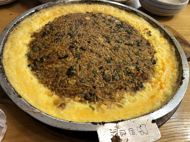 2日目の夜は大邱に戻ってきて大邱10味のうちの1つふぐプルコギを食べ、スーパーへ~3日目はスーパーは若干遠いので、東城路のコンビニなどでショッピングお昼は大邱10味のうちの1つ、焼きうどんを食べに行ってから空港へ~