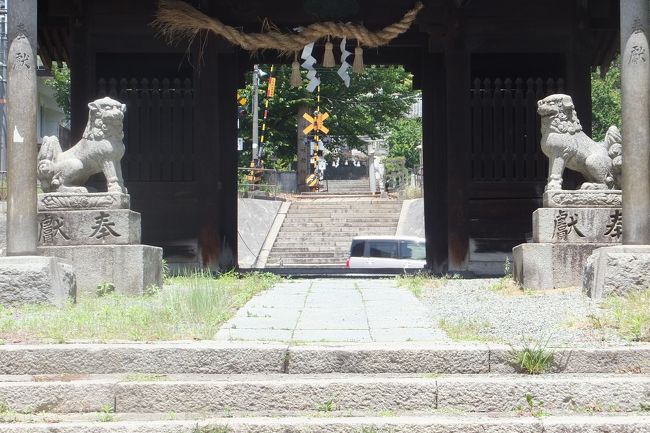 　福山市西部の松永から尾道を目指します。<br />　出発地の今津は、すぐ北には福山西インターがあり、福山市の西部になります。<br />　岡山県から福山市辺りまでは常夜灯や石碑が多く、道が正しいかどうか目印になっていましたが、松永から西は数が少なく、迷い迷いの道中になりました。<br /><br />旧山陽道を行く　矢掛町～井原市今市駅 https://4travel.jp/travelogue/11182736<br />旧山陽道を行く　井原市今市駅～福山市神辺町 https://4travel.jp/travelogue/11289081<br />旧山陽道を行く　福山市神辺町～福山市今津町 https://4travel.jp/travelogue/11302330<br />旧山陽道を行く　福山市今津町～尾道市 https://4travel.jp/travelogue/11373849<br />旧山陽道を行く　尾道市～三原市 https://4travel.jp/travelogue/11373851<br />