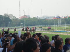 2018 父子２人旅 ～ バンコク ～ ロイヤルターフクラブ競馬場 ～ おっさんたちの興奮が半端ない ～ パタヤからの日帰り旅 ～