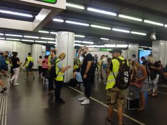 U-バーン，Schwedenplatz駅で地下鉄の検札を見た。やっているものですね。