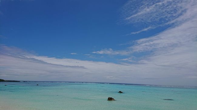 今までの旅行は　行って食べて観光して<br />そんな感じでしたが<br /><br />ここ数年前から　なにかそこでしかできない体験をしたいと<br />思うようになり<br />宮古島→海きれい→海水浴？――---マリンスポーツをやってみよう！<br /><br />ってことでマリンツアーを予約したのです<br /><br /><br />