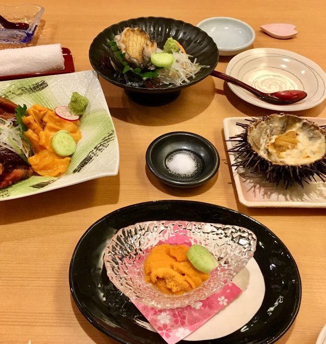 お連れさん、6月に常滑セントレア・トライアスロン出て<br />今回は北海道のマラソン仲間と一緒に<br />函館のハーフマラソン大会に出るとかで。<br />海鮮食べに急遽、ジジイも便乗してきました。<br /><br />表紙は うに むらかみさんのお料理!<br />利尻のエゾバフン解禁で。<br /><br />我が家のルールで旅行記代筆すると<br />お一人様アジア旅をゲット出来るので速攻で(爆)<br /><br />いつものようにド適当で・・スンマセン!<br /><br /><br />