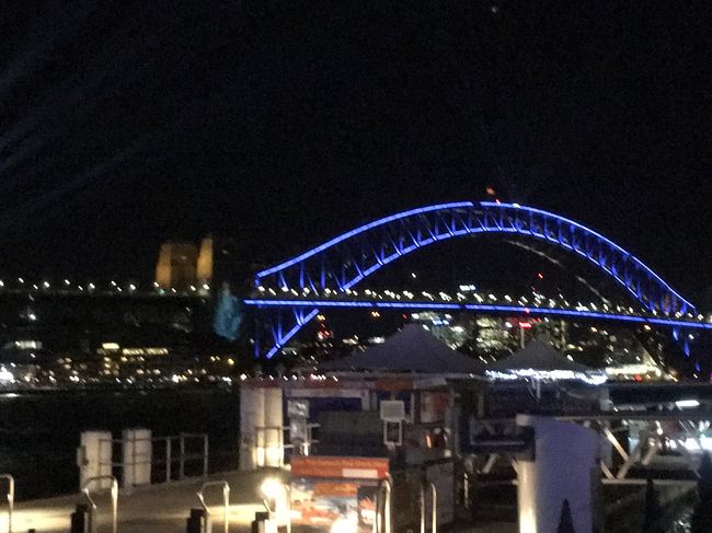 SFC修業LAST 解脱に向けた羽田←→シドニーフライトとvivid sydney<br /><br />シドニー訪問Day1-1 ANA SUITE LOUNGEと神の領域Dining h<br />https://4travel.jp/travelogue/11377438<br />シドニー訪問Day1-2 NH879便<br />https://4travel.jp/travelogue/11410843<br /><br />ポイントサイトで無料ビジネスクラスを実現<br />登録する→ポイントを貯める→マイルに交換する。<br />まずは、登録だけでもしてみてはどうでしょう?<br />ハピタス<br />https://m.hapitas.jp/register?i=20004037&route=text<br />モッピー <br />http://pc.moppy.jp/entry/invite.php?invite=EWBFe138
