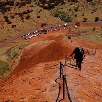 初めての4WDでオーストラリアの砂漠を冒険の旅3 ウルル登頂 レッドセンターウェイ (4WD Adventure drive in Australian Outback 3 - Climbing Uluru & Red Centre Way)