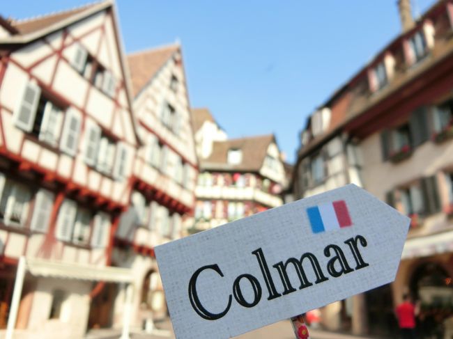 夫婦揃って旅行が趣味のmeryです。<br />2018年5月にベルギーとフランスに行ってきました。今回の旅行の目的の1つは、フォトジェニックな写真を撮ること!SNSもやっておらず、カメラも初心者なので、写真の出来はまだまだですが、どうぞあたたかい目でご覧ください。。。笑<br /><br /><br />・・・スケジュール・・・<br /><br />Day1 5月2日(水) <br /> 出発&ブルージュ観光 ※ブルージュ泊<br /><br />Day2 5月3日(木)<br /> ブルージュ&ブリュッセル観光 ※ブリュッセル泊 <br /><br />Day3 5月4日(金)<br /> ストラスブール観光 ※ストラスブール泊<br /><br />★Day4 5月5日(土)<br /> コルマール&リクヴィール観光 ※ストラスブール泊<br /><br />Day5 5月6日(日)<br /> ストラスブール&パリ観光 ※パリ泊<br /><br />Day6 5月7日(月)<br /> パリ観光 ※パリ泊<br /><br />Day7 5月8日(火)<br /> パリ観光&帰国 ※機内泊