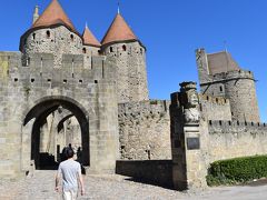 レンタカーで巡るフランスとスペインの旅③ーフランス　歴史的要塞都市カルカソンヌ