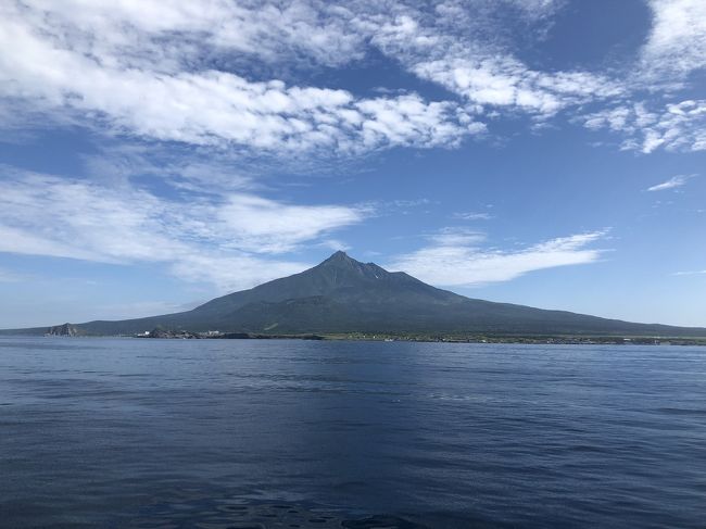 2日目、礼文島観光のあとは利尻島移動！<br />利尻マリンホテルに宿泊し、3日目は定期観光バスで島内めぐりをしました！