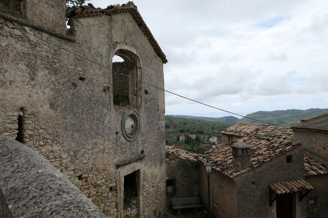 美しき南イタリア旅行♪　Vol.55(第3日）☆Cleto：美しき山村「クレート」廃墟の美しい教会♪
