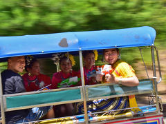 2018　タイの水かけ祭り ソンクラーン《リトルワールド》