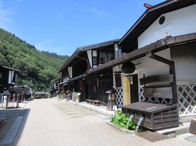 中山道の妻籠宿や馬籠宿や奈良井宿は時々訪れていましたが、木曽福島を散策したことがなかったので、今回ゆっくり歩いてみました。福島関所関係の史跡や石庭で有名な興禅寺などを訪れました。資料館の展示内容が充実していました。平日暑い日だったためか、すれ違う観光客はほとんどいませんでした。そのため石庭を独り占めして観賞したり、資料館のスタッフに質問したり、楽しい時を過ごしました。木曽福島は観光地化されていない普通の静かな町の印象でした。静かすぎて寂しくもありました。