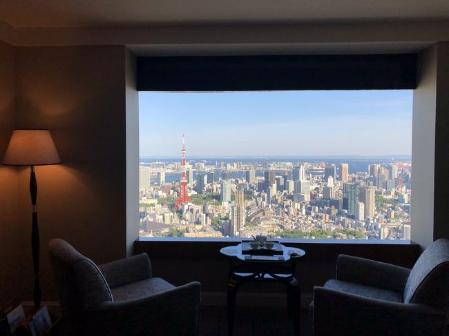 リッツカールトン東京　クラブ・タワー・デラックスルーム②東京タワーの見えるお部屋と、ラウンジのオードブルタイム