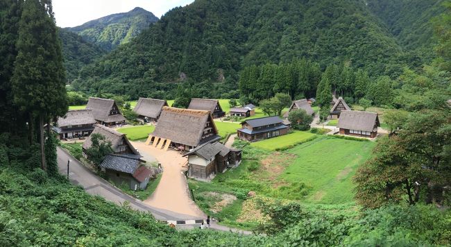 白川郷に行きたい!と言った私につれは 五箇山なら言ってもいいよと。どんな山?(無知な私) 検索してみて おおここなら行きたい!ってことで 長野にいるつれのところから糸魚川~富山市内~五箇山(1日目) 五箇山~飛騨高山~松本~東京(2日目) ついかで24日の昼間も入れてみました(0日目)