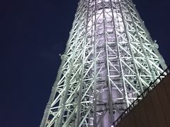 夜の東京スカイツリー、天気は最高夜景も奇麗に見えました