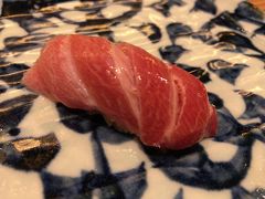 モエシャン♪ 良質なお肉を食べて夏の疲れを吹き飛ばそう！ 新宿、赤坂、六本木★ 神戸ビーフ【ビフテキのカワムラ】六本木店、最優秀賞受賞の松阪牛【よし田】、ミシュランで星を獲ってもおかしくない築地のNEW鮨店【秀徳 恵】、『グランドハイアット東京』の【フレンチキッチン】のランチブッフェ、ヒルトン・オナーズで予約した『ヒルトン東京』の【王朝】、『小田急ホテルセンチュリーサザンタワー』のナイトアフタヌーンティーなどのグルメ