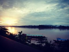 2018年8月 タイ旅行④　チェンカーン メコン川の夕日とクラフトビール