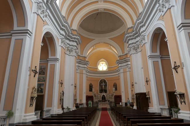 美しき南イタリア旅行♪　Vol.191(第7日）☆Casrovillari：カストロヴィッラリの赤い教会♪