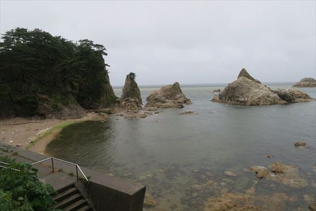 透明度で有名な笹川海岸に行ってきましたが、嵐だったので景色のみを楽しみました。　