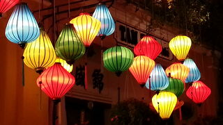 【ベトナム】ちょっぴりロングステイの週末は中部のホイアンで名物料理を食す