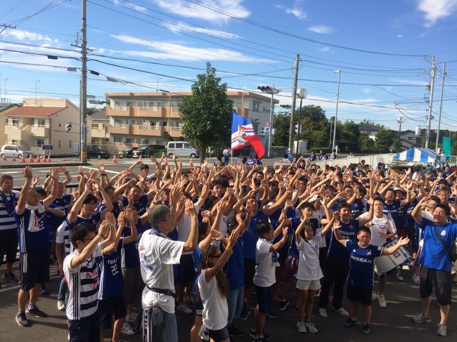 J1リーグでは自動降格圏と僅かに勝ち点2差の横浜Fマリノスを応援するためにサポーターバスに乗り込みます。<br />アウェイ ヤマハスタジアムで反撃の狼煙を上げることができるか？