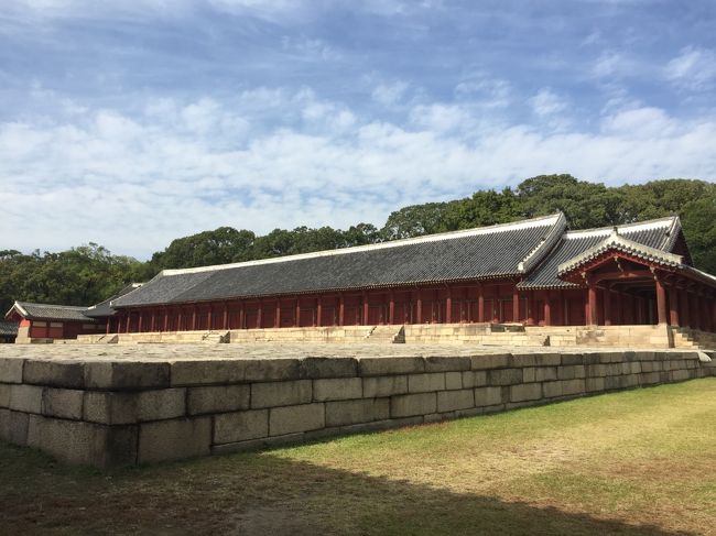 2度目のソウル、後編。<br />メインはミュージカルを観に行く旅。<br /><br />1人でご飯どうしよう？？と心配していたくせに、なんとかおいしいご飯食べてます♪<br /><br /><br />ーーーーーーーーーーーーーーーーーーーーーーーーーーー<br />３日目<br />今日のイベントは、20:00 ドリアングレイ(3回目)<br /><br />また？！そうです、毎日観に行く 笑<br />そして夜まで時間があるので、ベタな観光もしてみようかな～の巻　　<br />