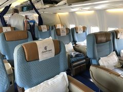 エジプト航空ビジネスクラス搭乗記　ジュネーブ→カイロ　とスイスの美味しい食事