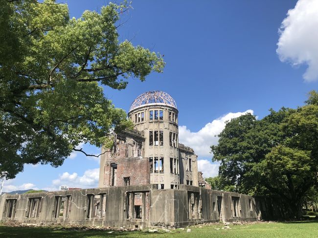 広島は数回訪問したことがありましたが、その全てが仕事。ゆっくり観光したことがなかったので、7月の大雨被害で災害復旧中で一瞬躊躇したが、お土産購入や美味しいものを食べて少しでもお金を使って貢献できたらと思い訪問。