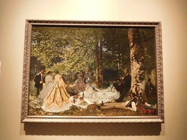 大阪・肥後橋にある国立国際美術館に『プーシキン美術館展ー旅するフランス風景画』を観に行ってきました。<br /><br />金曜・土曜に開催されている夜間開館時は、なんとほとんどの絵画の撮影が可能とのこと!(一部著作権の関係で不可のものもありました)<br /><br />だったらその時に行きたいよね♪と金曜の夜に出かけてきました。<br /><br />絵画は詳しくないので出来るだけたくさんの絵を見て、色んなことを知りたい今日この頃・・・<br /><br />ただ、備忘録程度の旅行記なのであまり内容は濃くありませんww<br /><br />芸術の秋、興味深い展覧会が多いので大忙しですっ(≧∇≦)