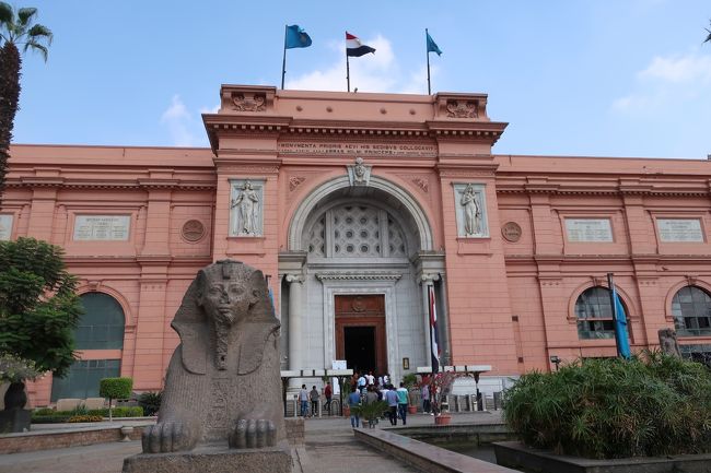 旅行の3日目は有名なエジプト博物館、4日目はエジプトにいながら地中海気分が味わえるアレキサンドリアに行ってきました！