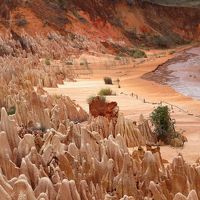 マダガスカルゆったり周遊12日間のツアーに参加　行ってきました！　№2　ディエゴ　スアレス観光編（ディエゴ　スアレス～レッドツインギー～灰色ツインギー）