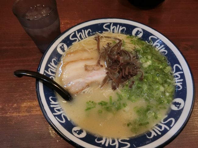 今回は福岡に一泊二日で行ってきました。<br /><br />高校生以来の福岡でした。<br /><br />メインは太宰府天満宮です。<br /><br />